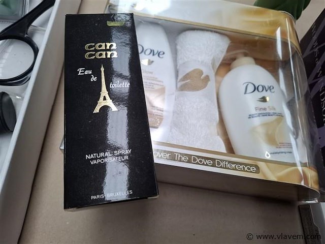 Verzorgingsproducten - afbeelding 2 van  3