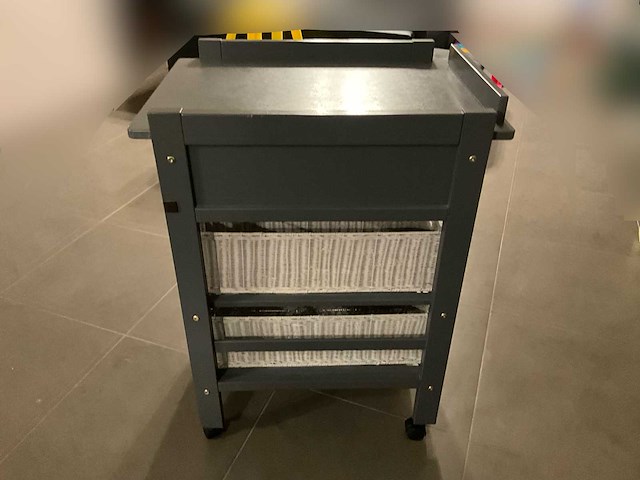 Verzorgingstafel - afbeelding 3 van  9