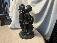 Verzwaard hars-/kunststof replica beeld auguste moreau - afbeelding 1 van  10