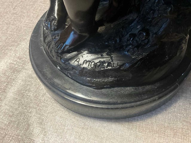Verzwaard hars-/kunststof replica beeld auguste moreau - afbeelding 10 van  10