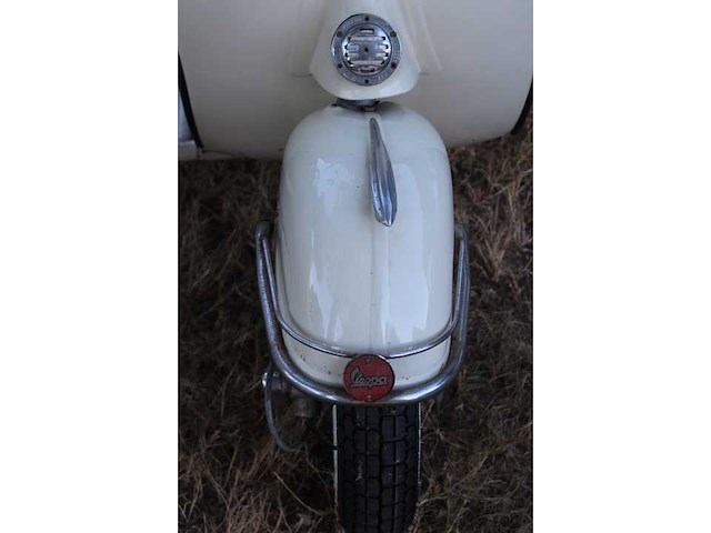 Vespa - 150super - tourist - oldtimer met zijspan - afbeelding 2 van  10