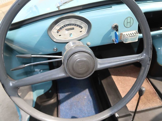 Vespa - 400 - vespa 400 - afbeelding 7 van  15