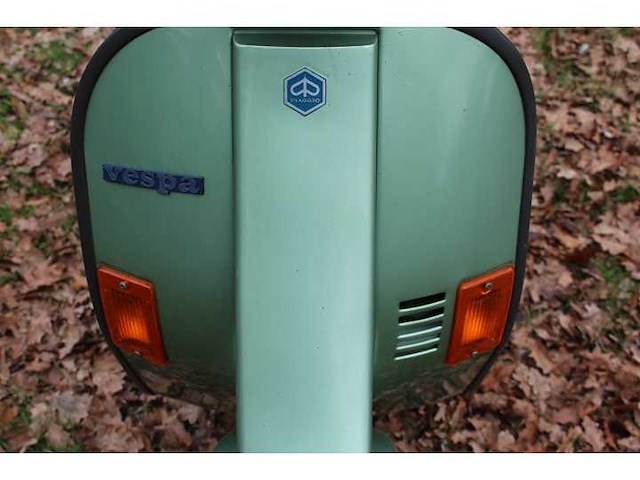 Vespa - hp50 - scooter - afbeelding 3 van  8