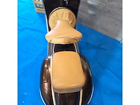 Vespa - piaggio 150 - moped - afbeelding 2 van  17