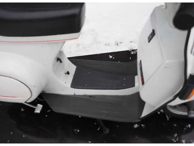 Vespa - pk50xl - automatica - scooter - afbeelding 3 van  17