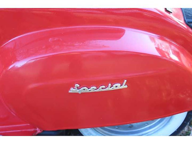 Vespa - v50 special - oldtimer scooter - afbeelding 5 van  7
