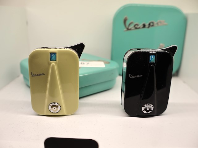 Vespa aansteker (x2) - afbeelding 2 van  3