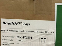 Vespa elektrische kinderscooter gts super wit - afbeelding 4 van  4
