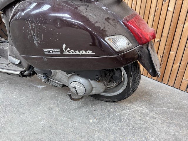 Vespa gts 125, 2010 - afbeelding 7 van  8