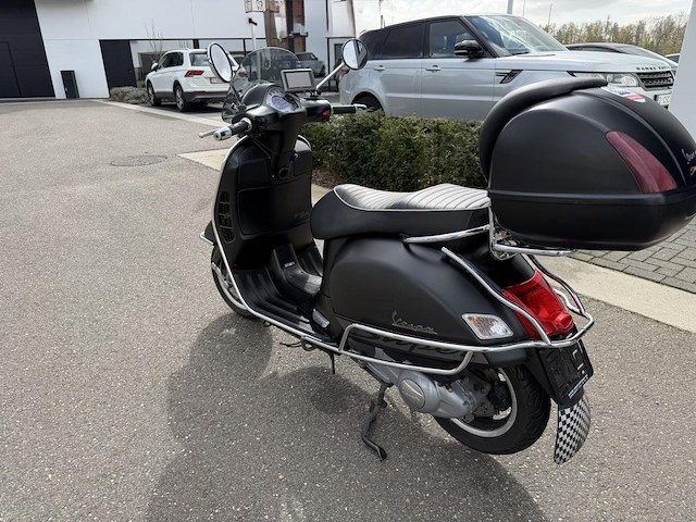 Vespa gts300, 2012 - afbeelding 11 van  13