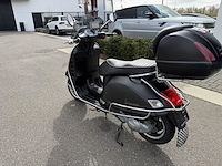 Vespa gts300 - afbeelding 16 van  17
