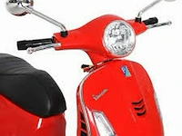Vespa gts - afbeelding 3 van  3