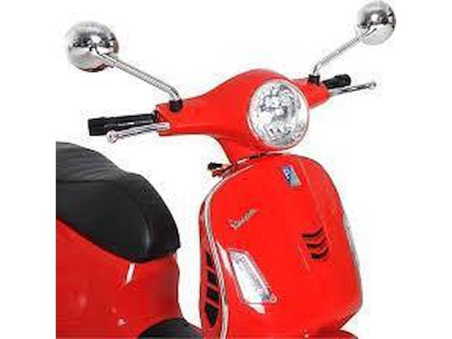 Vespa gts - afbeelding 3 van  3