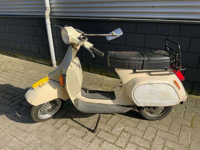 Vespa pk 50 xl oldtimer scooter - afbeelding 7 van  12