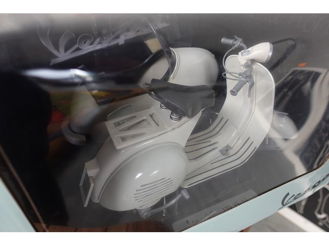 Vespa schaamodel 1:6 - afbeelding 5 van  5