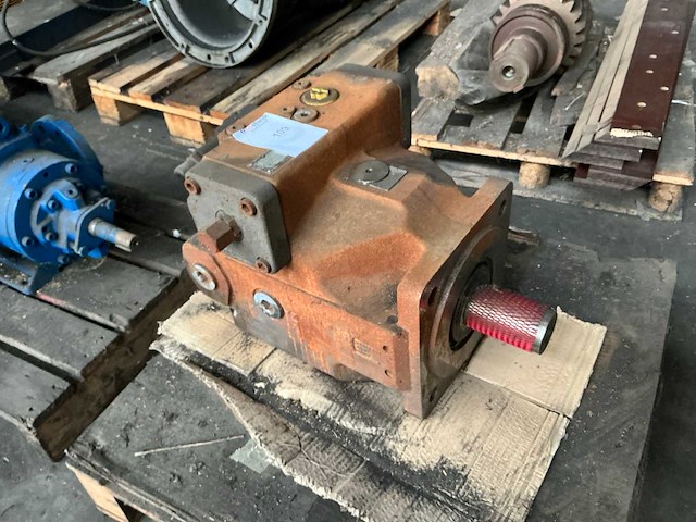 Vestjisk hydraulics hydraulische pomp - afbeelding 1 van  3