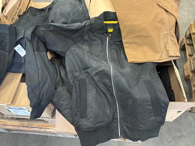 Vetemenet de travail caterpilar - afbeelding 2 van  3