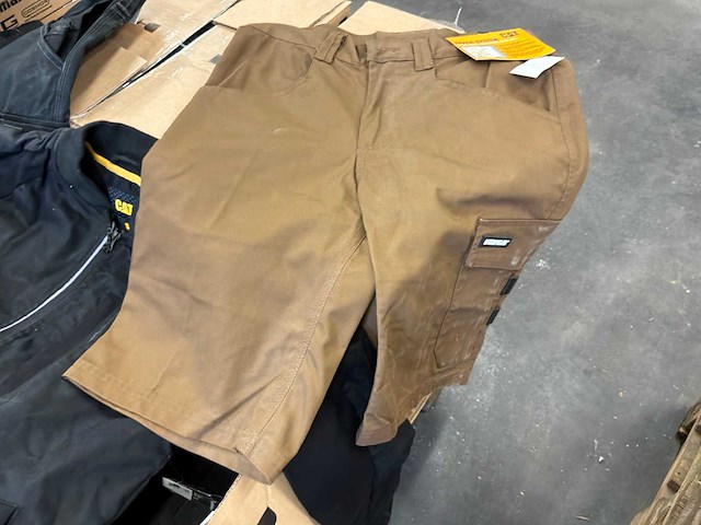 Vetemenet de travail caterpilar - afbeelding 3 van  3