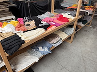 Vêtements (dames) - afbeelding 1 van  19