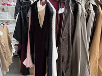 Vêtements pour dames - afbeelding 10 van  10