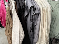 Vêtements pour dames - afbeelding 4 van  12
