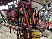 Vetgedrukte spuitspuit - afbeelding 7 van  7