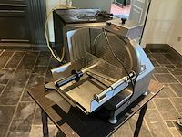 Vetta macchi - jun.v.300 - table top slicing machine - 2015 - afbeelding 4 van  5