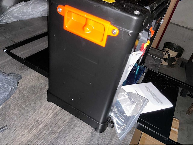 Vevor m1b-ls-3305 compacte vandiktebank - afbeelding 4 van  8
