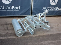 Vezelbodemvlakker 150cm met rol nieuw - afbeelding 1 van  1