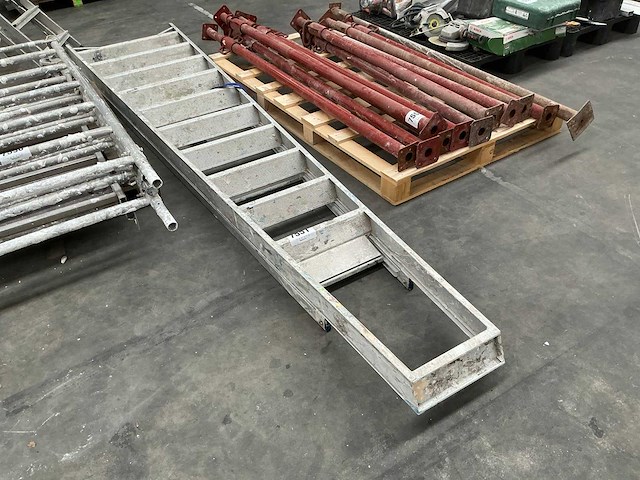 Vgs trapladder - afbeelding 2 van  4