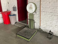 Vi. - mi. vloerweegschaal - afbeelding 1 van  1