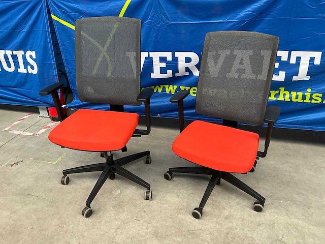 Viasit ergonomische bureaustoel (2x) - afbeelding 1 van  4