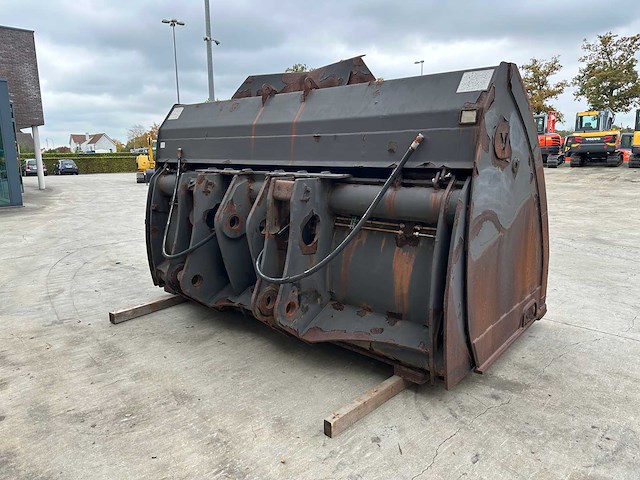 Viby - 2014 - l220g - voorzetapparatuur - afbeelding 4 van  9