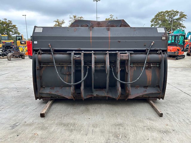 Viby - 2014 - l220g - voorzetapparatuur - afbeelding 6 van  9