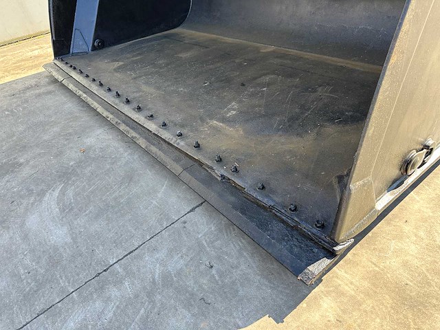 Viby jern - hoogkipbak - afbeelding 15 van  17