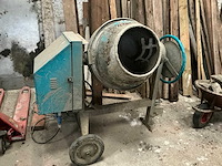 Vicario bt180 betonmolen - afbeelding 2 van  7