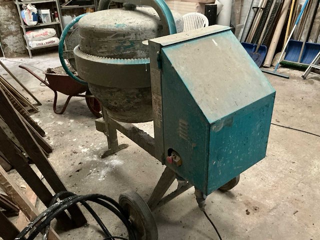 Vicario bt180 betonmolen - afbeelding 5 van  7
