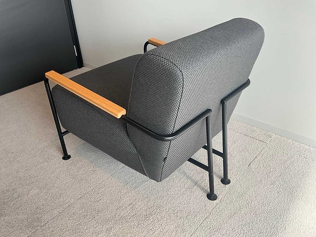 Viccarbe colubi rt design zetel - afbeelding 2 van  8