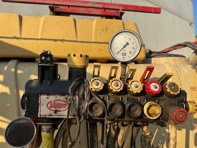 Vicon - ls1001h - sprayer - 1993 - afbeelding 4 van  13