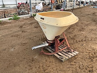 Vicon kunstmeststrooier