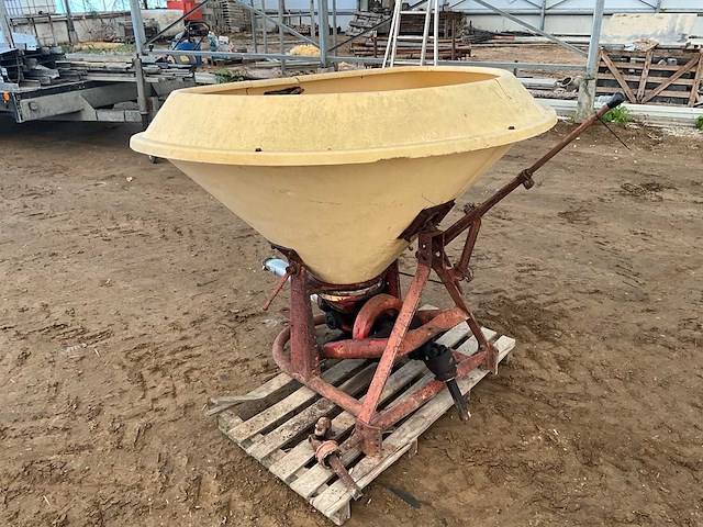 Vicon kunstmeststrooier - afbeelding 3 van  9