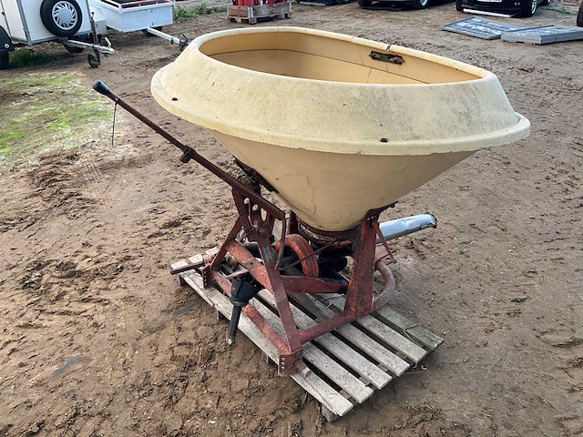 Vicon kunstmeststrooier - afbeelding 4 van  9