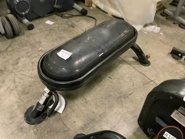 Vicore flat bench krachtstation - afbeelding 1 van  5