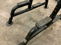 Vicore r legraise dip bench krachtstation - afbeelding 2 van  6
