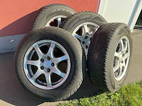 Victrasnow winterbanden (4x) - afbeelding 1 van  6