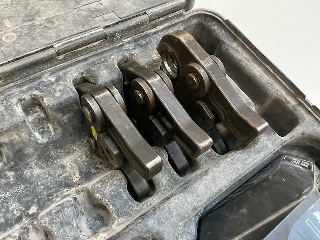 Viega pressgun 4b accu persmachine - afbeelding 3 van  7