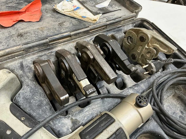 Viega pressgun 4e elektrische persmachine - afbeelding 3 van  6