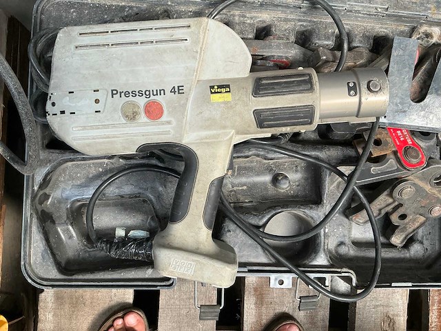 Viega pressgun 4e persmachine - afbeelding 3 van  5