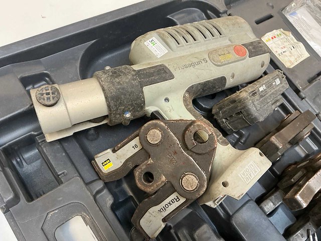 Viega pressgun 5 accu persmachine - afbeelding 4 van  6