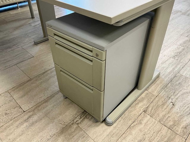 Vielhauer bureautafel (3x) - afbeelding 14 van  15